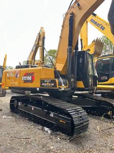 Pelleteuse sur chenilles SANY SY215C d'occasion Petit équipement mécanique de qualité assurée - Product Image 4