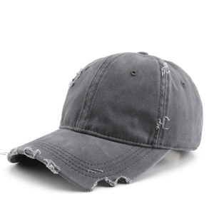 Gorras de Béisbol Estilo Streetwear Desgastadas - Look Moderno y Desgastado Combinado con un Ajuste Cómodo para Uso Diario - Product Image 3