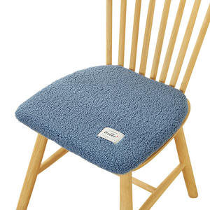 Cojín de lana de cordero para silla, almohadilla térmica cuadrada para asiento de oficina, cálida para el invierno, color sólido, soporte cómodo para sentarse - Product Image 2