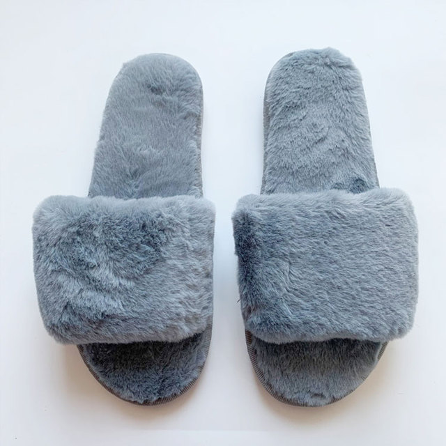 Women's Cozy Faux Fur Slipper Soft Fluffy Plush Indoor Winter House Slippers for Home Bedroom Warm Winter Slide Slippers