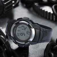 8016 Jam Tangan Pria Baru Profesional Outdoor Elektronik Digital Tahan Air 30m Olahraga Fashion Hombre Reloje Grosir