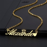 Venta al por mayor inicial letra Collar personalizado collar de acero inoxidable cursiva corona corazón placa de identificación joyería nombre personalizado moda