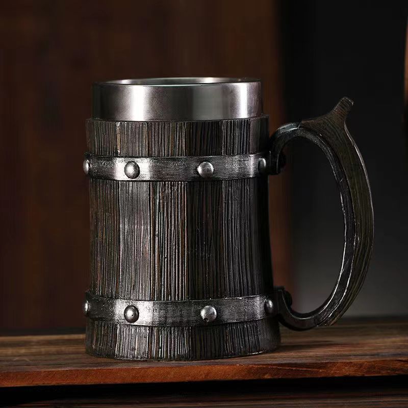 Chope à bière en bois, modèle tonneau 123