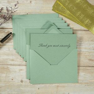 Buste A6 <span class=keywords><strong>Verde</strong></span> Salvia con <span class=keywords><strong>Cartoncino</strong></span> Spesso Piegato 4x6 e Adesivi Dorati per Inviti e Biglietti d'Auguri - Product Image 6