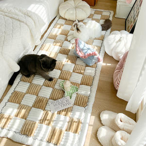 Cama para Perros/Gatos, Alfombra Lavable, Extraíble, Antideslizante, de Felpa, de Pelo Largo, de Poliéster, para Todas las Estaciones, Tamaño Pequeño/Mediano/Grande - Product Image 1