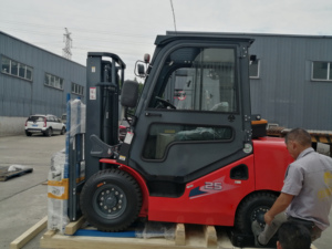 HELI G Series 1.3t <strong>Electric</strong> <strong>Forklift</strong> Trucks Price CPD13SH Three Wheel Rear Drive - Product Image 2
