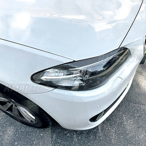 Autocollants pour les sourcils des phares avant de voiture, aspect noir brillant/carbone, pour BMW Série 5 F10 F11 2015-2017 - Product Image 6
