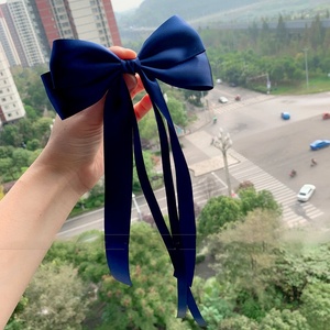 Logotipo personalizado Fita Longa Dupla Camada Grande Arco Clipe de Cabelo Meninas Mulheres Presilhas Hairclips Silk Satin Bowknot Primavera Clips - Product Image 6