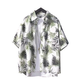 Camiseta hawaiana caqui de expedición de fotografía para hombre de moda con impresiones de lente de cámara para safaris fotográficos africanos - Product Image 5