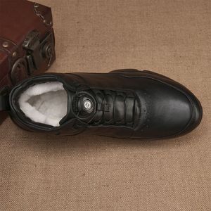 Men's Cow Leather Walking Shoes Solid <b>Round</b> <b>Toe</b> Low <b>Heel</b> Plush Lining Insulative Buckle Design Autumn Winter Fashion Casual - Product Image 3