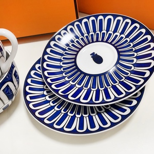 Modern European Style British Ceramic Coffee & Tea Cup Saucer Set Wholesale Home Product Featuring Floral Design - Product Image 3