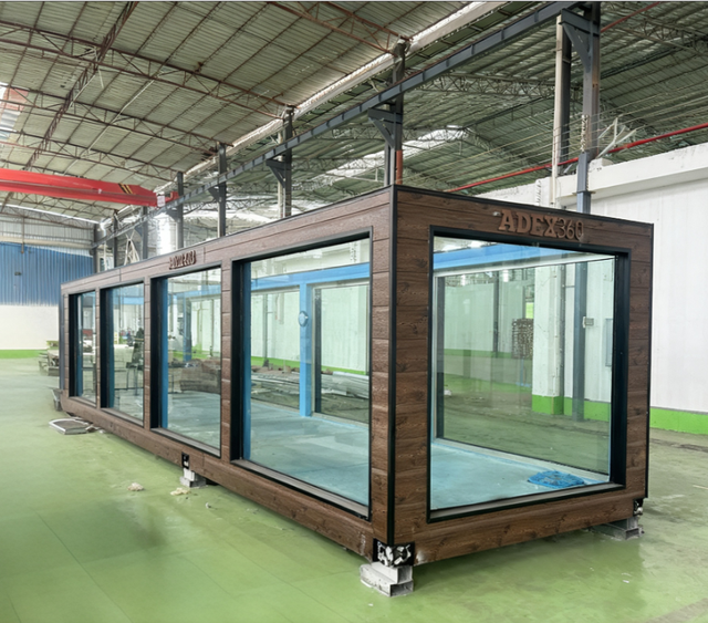 Factory Sale Custom 20ft 40ft Ground Steel House Prefab Modular Industrial Design Eco-Friendly Shipping Container Pools Outdoor