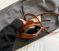 Sac à bandoulière pour femme en forme de poisson, personnalisé et unique, petite pochette tendance, sac à main de haute qualité avec faible MOQ