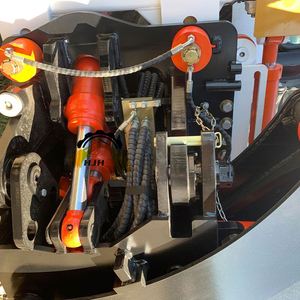 Chargeuse-pelleteuse haute performance 388, chargeuse-pelleteuse hydraulique 4x4, chargeuse-pelleteuse sur roues en promotion - Product Image 4