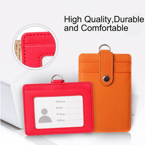 <span class=keywords><strong>Porte</strong></span>-<span class=keywords><strong>badge</strong></span> en cuir PU avec lanière rétractable pour tenir la carte de <span class=keywords><strong>porte</strong></span> de nom d'étudiant - Product Image 3