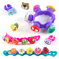 Kit de bracelet à breloques animaux de dessin animé en silicone souple, accessoire de jeu d'imitation, jouet pour le développement de la motricité fine, ornement de présentation de bureau