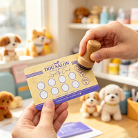 Carte de fidélité personnalisée OEM avec impression couleur, coins arrondis, motif patte de chien, pour salon de toilettage pour animaux, avec réduction