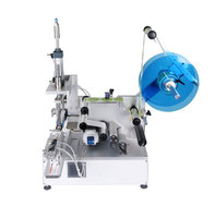 Machine d'étiquetage auto-adhésive de bureau semi-automatique de vente chaude, adaptée à l'étiquetage auto-adhésif de bouteille carrée plate