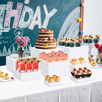 Sur mesure 8 pièces ensemble acrylique contremarches affichage blanc 5 faces cube nichoir piédestal support pour fête mariage buffet
