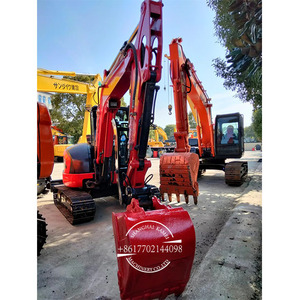 Mini-excavatrice sur chenilles Kubota KX163 de 5,6 tonnes avec rotation zéro et déplacement latéral de la flèche |   Capacité de levage de 1145 kg, réservoir de 68 L - Product Image 1