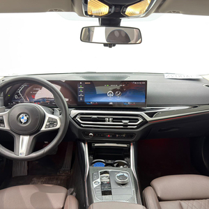 Sedán Usado en Excelentes Condiciones, Gasolina, BMW <span class=keywords><strong>Serie</strong></span> <span class=keywords><strong>3</strong></span> 320Li <span class=keywords><strong>2023</strong></span>, Paquete M Sport, 2.0 Turbo, 156 CV, Auto de Lujo, Pintura Original, Volante a la Izquierda - Product Image 5