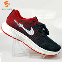 China Produceert Goedkope Mannen Schoenen Zwarte Mode Styling Sneakers Speciale Prijs Wandelschoenen