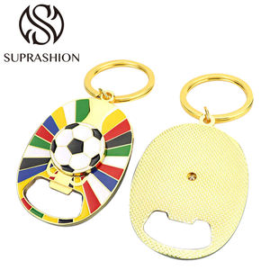 Apribottiglie Portachiavi Placcato Oro Fatto a Mano con Supporto per Telefono, Commemorativo della Coppa Europea di Calcio, per Tifosi - Product Image 1