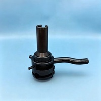 8820 8920 PAFFA JUKI DUKOPP Pièces de rechange pour machine à coudre à rouleaux : Plaque à double aiguille et support de pince à aiguille