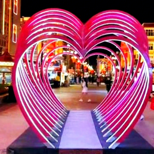 Lumière décorative LED RGB en forme de cœur, artisanat métallique, pour allée, portail, exposition, Noël, mariage, Saint-Valentin - Product Image 1