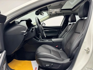 <span class=keywords><strong>Mazda</strong></span> <span class=keywords><strong>3</strong></span> Axela 2021 Usado, 2.0L, Automático, Sedán, Volante a la Izquierda, Cuero Oscuro, Tracción Delantera, Neumáticos R18, Cámara Trasera 360, Encendido sin Llave, Bluetooth - Product Image 6