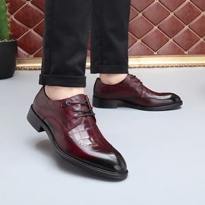 <span class=keywords><strong>Chaussures</strong></span> de ville brogues de luxe pour <span class=keywords><strong>hommes</strong></span> en cuir véritable, style britannique, respirantes et antidérapantes, collection automne - Product Image 1