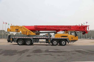 Grue mobile STC500C5-8, grue de chantier lourde de 50 tonnes, grue sur camion avec une hauteur de levage de 44 m - Product Image 4