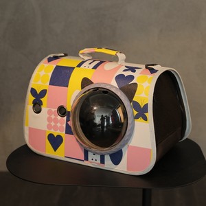 กระเป๋าใส่สัตว์เลี้ยงแบบตาข่ายพกพาพร้อมหน้าต่างใสลายขนมปังน่ารัก - Product Image 6