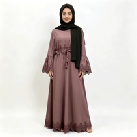 Robe Abaya pour femmes, tailles 52-60 (Gulf UK 6-18 US 2-14), manches cloche, bordure en dentelle, vêtements musulmans modestes, longueur au sol