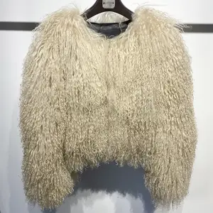 Женская зимняя куртка из меха ягненка