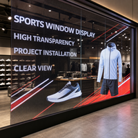 Écran LED transparent personnalisé en verre pour vitrine de magasin de vêtements de sport