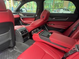 Autos <span class=keywords><strong>Usados</strong></span> con Bajo Kilometraje Jaguar XFL 2021 2.0T P250 4WD Edición Deportiva Negra - Product Image 6