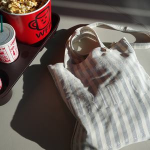 Sac à main de haute qualité en matériau épais, tendance de la mode, couleur nouvelle, sac à bandoulière pour femmes, petite taille, grande capacité, sac de plage de voyage - Product Image 6