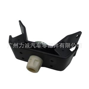 ยางรองแท่นเครื่องยนต์ด้านหลัง สำหรับรถยนต์โตโยต้า ปราโด 2.7 รุ่นนำเข้า รหัสอะไหล่ 12371-75160 ใช้ได้กับรถยนต์ปี 2010-2016 - Product Image 3