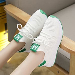 Zapatillas deportivas blancas de malla, nuevo estilo, transpirables, versátiles, informales para mujer - Product Image 6