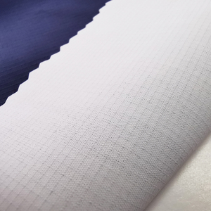 Tùy chỉnh màu sắc & in 100% nylon ribstop <span class=keywords><strong>taslon</strong></span> với hơn 10000mmh2o chống thấm nước & 5000g/mét vuông * 24hrs thoáng khí màu trắng PU lớp phủ - Product Image 3