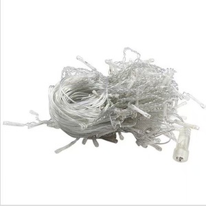 Guirlande lumineuse LED étanche 24V basse tension de haute qualité pour décoration extérieure de Noël, rideau de lumières LED de 10m - Product Image 6