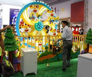 Design accattivante gioco di divertimento macchina Kiddie Ride carino Mini ruota panoramica altalena macchina 5 posti per la vendita - Product Image 4