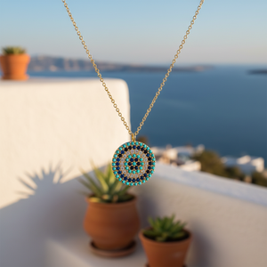 Collier pendentif en métal de style œil maléfique doré - Product Image 3