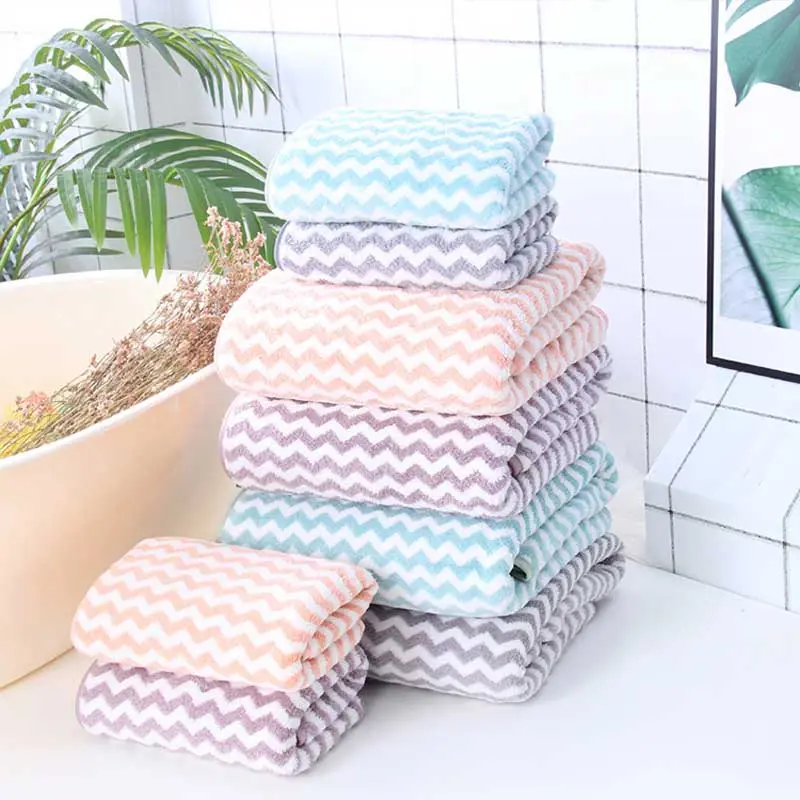 Ensemble de serviettes de bain en molleton de corail personnalisées, 2 pièces, super absorbantes, multicolores, en option, avec broderie pour le visage.