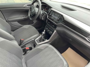 <span class=keywords><strong>Volkswagen</strong></span> <span class=keywords><strong>T</strong></span>-<span class=keywords><strong>Cross</strong></span> Usata 2019 1.5L Automatica SUV Guida a Sinistra <span class=keywords><strong>Auto</strong></span> di Seconda Mano per Esportazione - Product Image 6