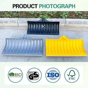 Fabriek Outlet Tuingereedschap Pp Kunststoffen Sneeuwverwijdering Metalen Spade Multifunctionele Landbouw Sneeuwschop - Product Image 4