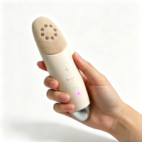 Nettoyeur de peau sonique rechargeable 2 en 1, imperméable, grattoir sonique, brosse nettoyante électrique pour le visage en silicone pour un nettoyage en profondeur des pores