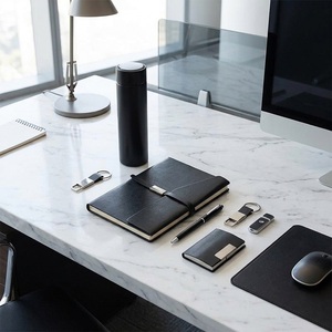 Set <span class=keywords><strong>Regalo</strong></span> 6 in 1 Personalizzato: Taccuino con Penna, Portachiavi, Bottiglia d'Acqua, USB e Porta Carte per Regali Aziendali - Product Image 3