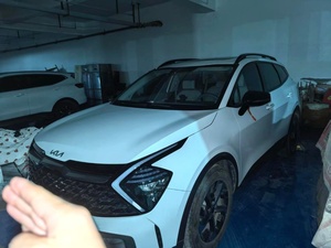<span class=keywords><strong>KIA</strong></span> <span class=keywords><strong>Sportage</strong></span> <span class=keywords><strong>2023</strong></span> de Gasolina, Usado, 5 Puertas, 5 Asientos, SUV de Alta Velocidad, Bajo Precio, Segunda Mano, Volante a la Izquierda, Color Oscuro - Product Image 1